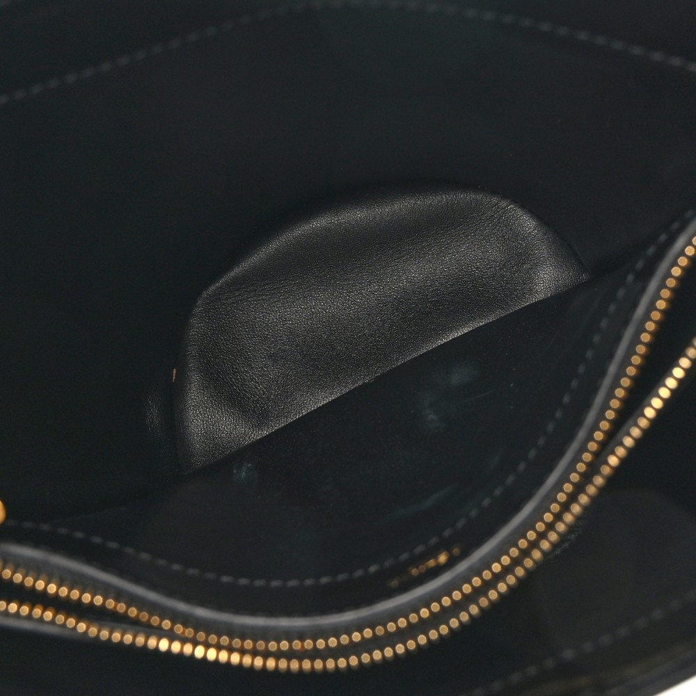 Shiny Calfskin Triomphe Bucket Bag Black