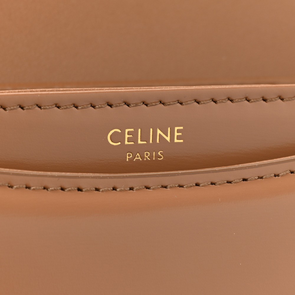 Shiny Calfskin Besace Clea Triomphe Bronze