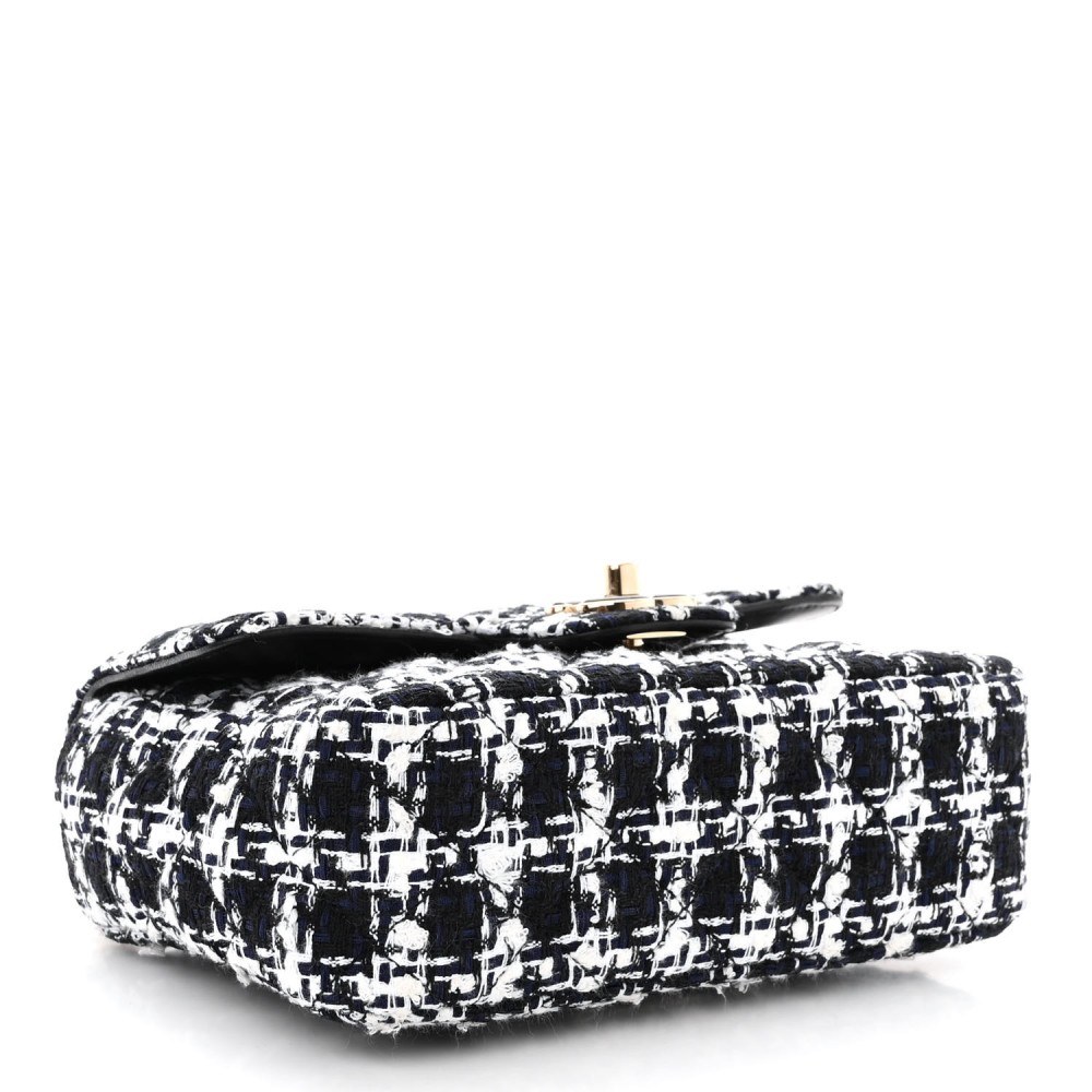 Tweed Resin Quilted Mini Heart Square Flap Navy White Black