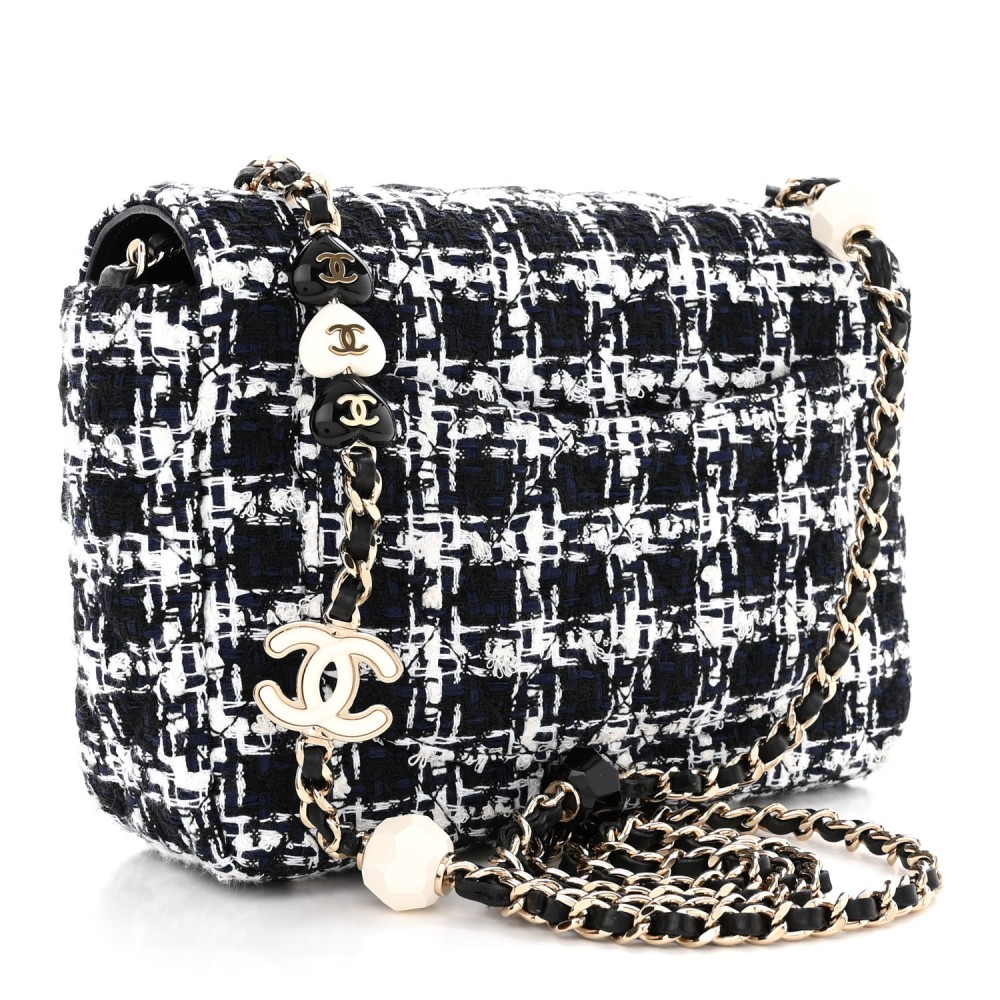 Tweed Resin Quilted Mini Heart Square Flap Navy White Black