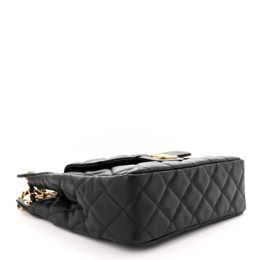 Caviar Quilted Wavy CC Hobo Black