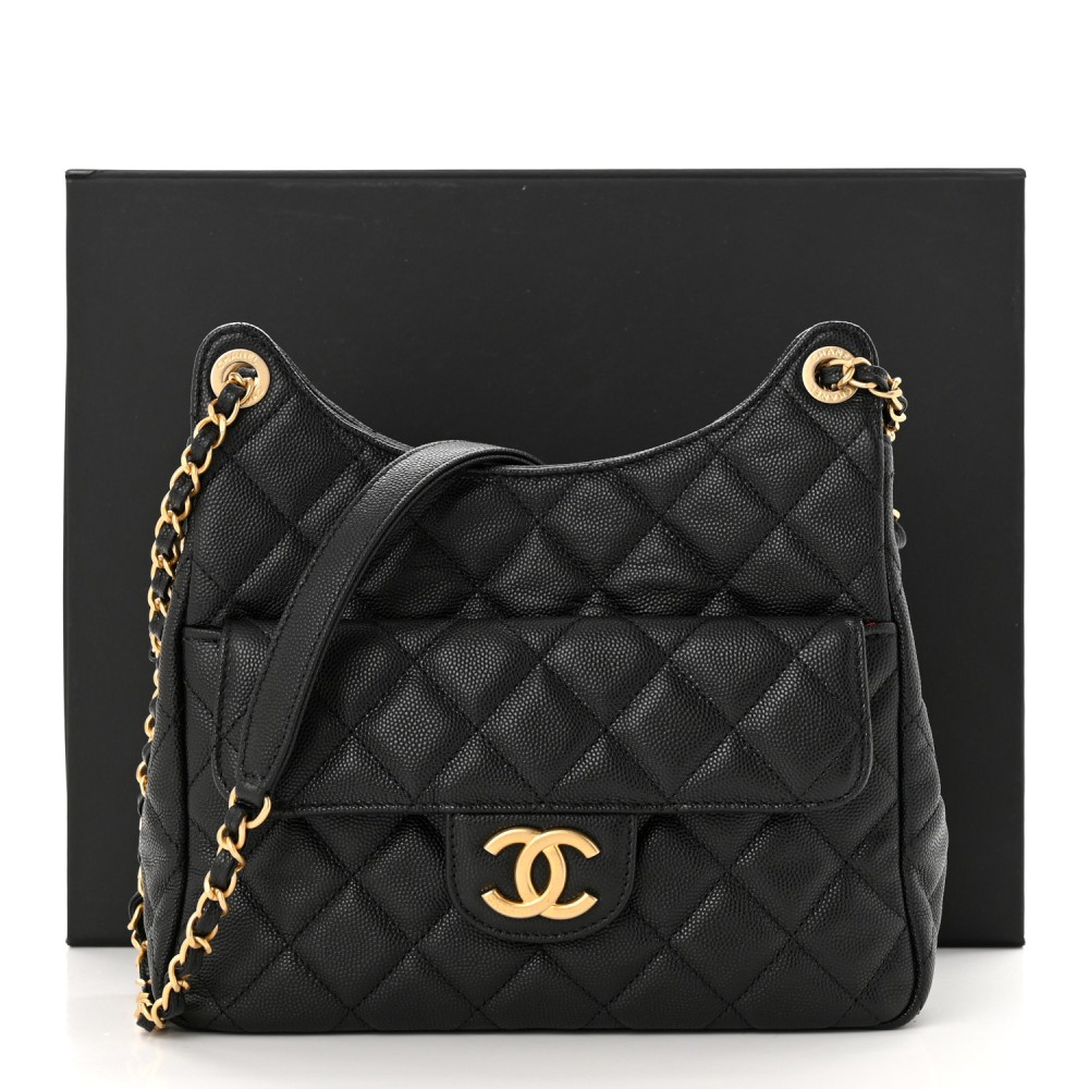 Caviar Quilted Wavy CC Hobo Black