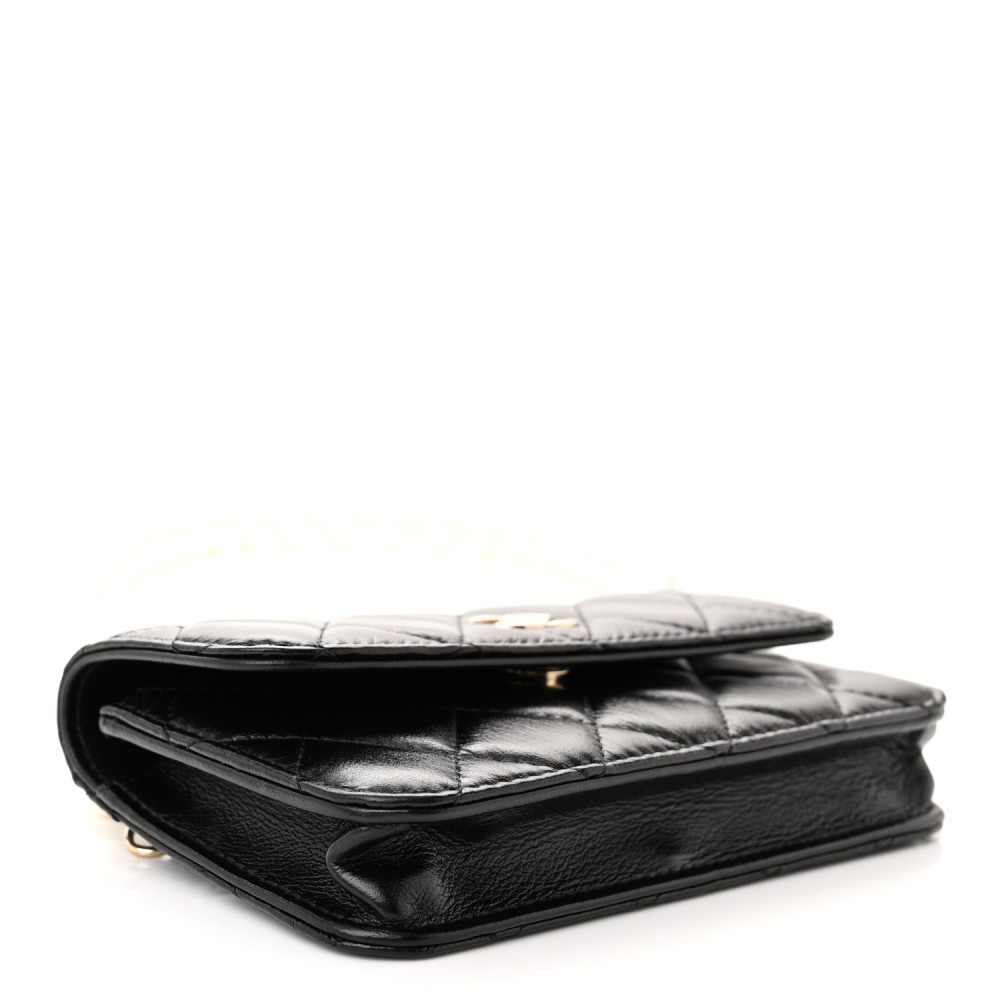 Calfskin Quilted Maxi Pearls Clutch With Chain Black