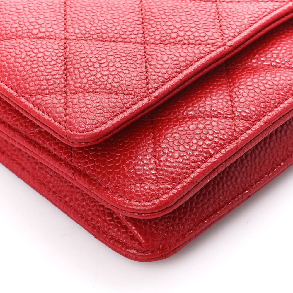 Caviar Quilted Wallet on Chain WOC Red