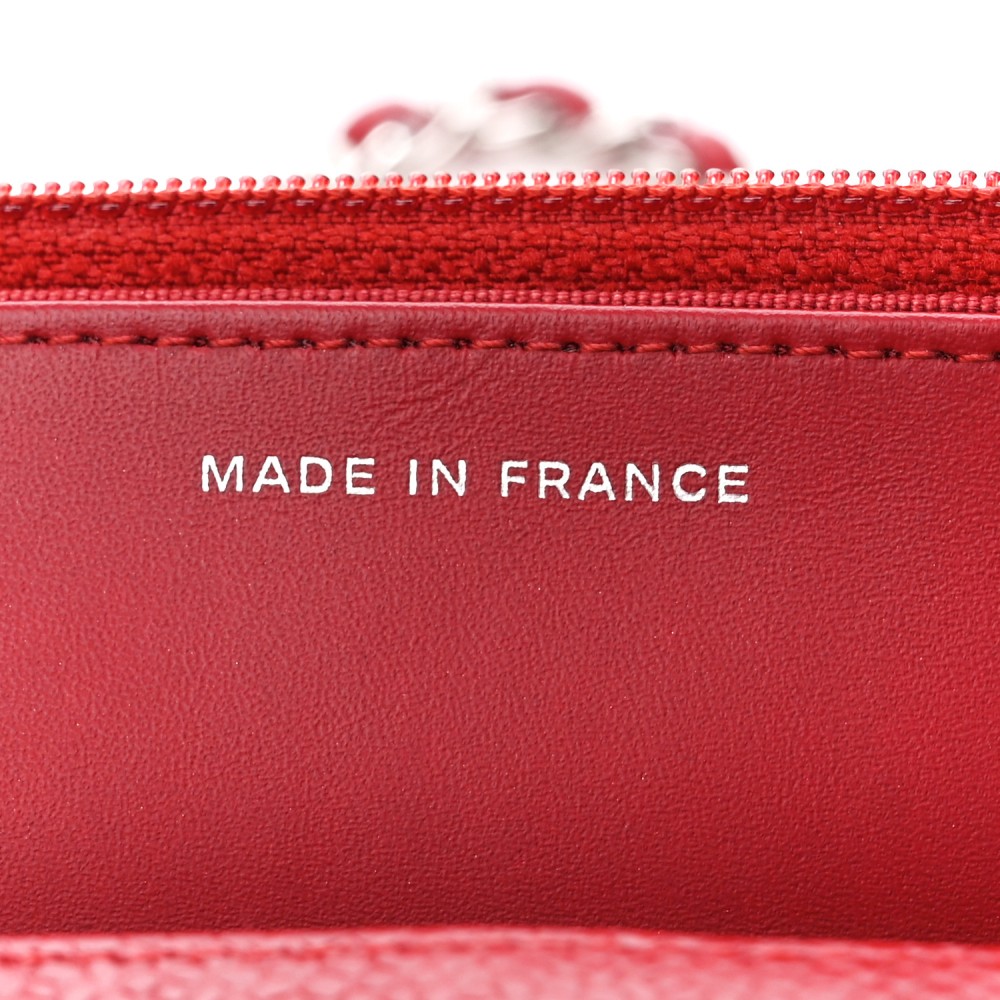 Caviar Quilted Wallet on Chain WOC Red