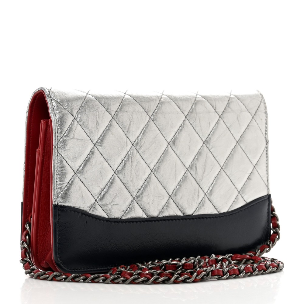 Metallic Aged Calfskin Quilted Gabrielle Wallet On Chain WOC Silver Black