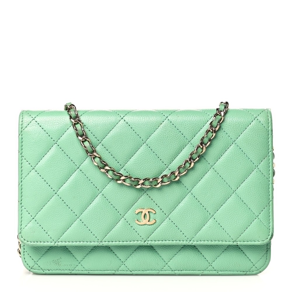 Caviar Quilted Wallet on Chain WOC Green