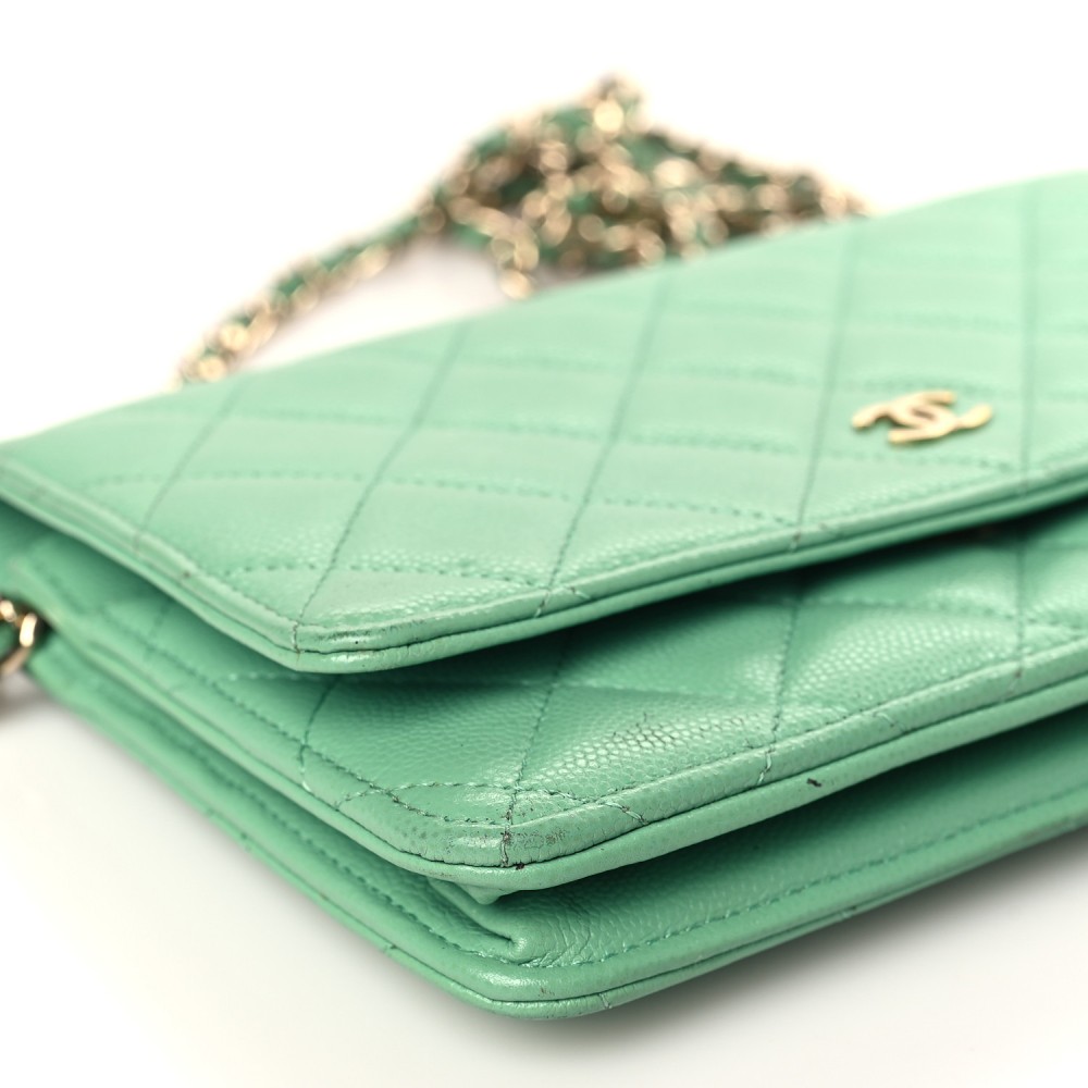 Caviar Quilted Wallet on Chain WOC Green