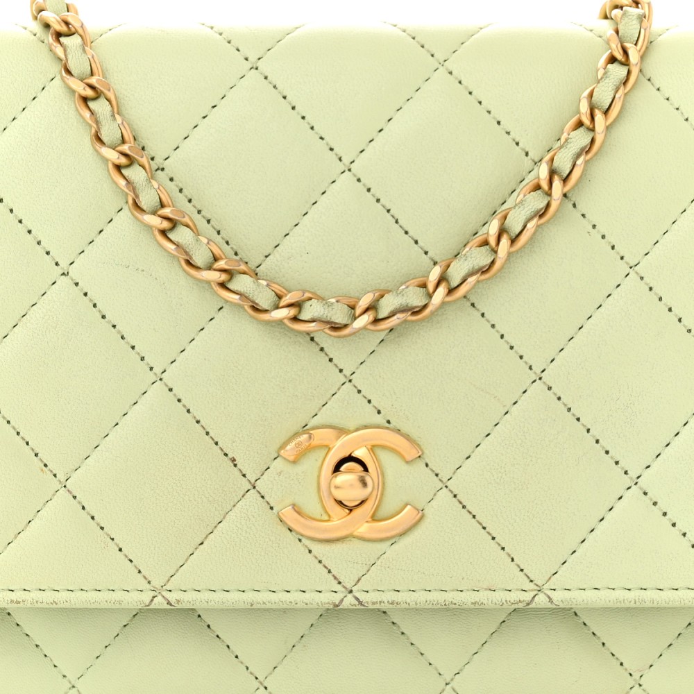 Lambskin Quilted CC Pearl Crush Wallet on Chain WOC Light Green