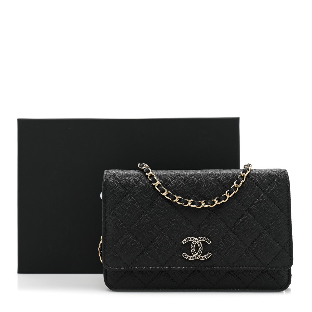 Shiny Caviar Quilted Strass CC Wallet On Chain WOC Black