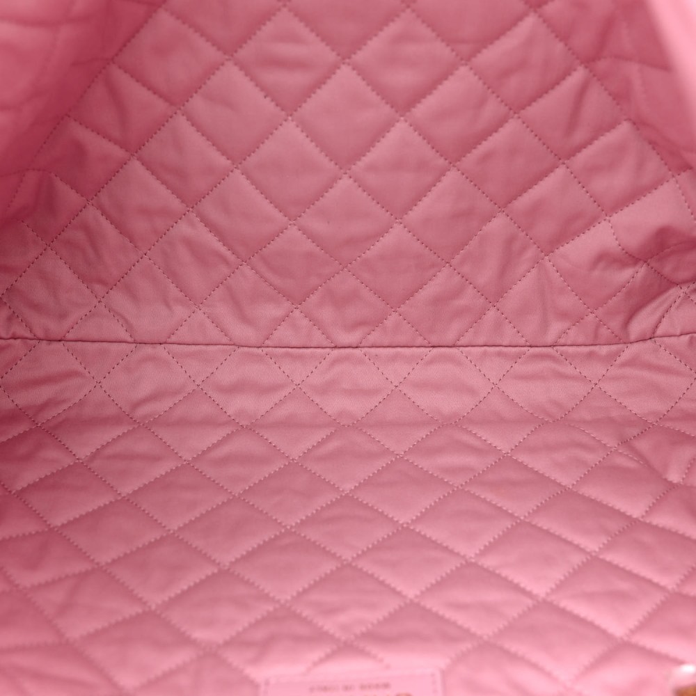 Shiny Calfskin Quilted Small Chanel 22 Pink