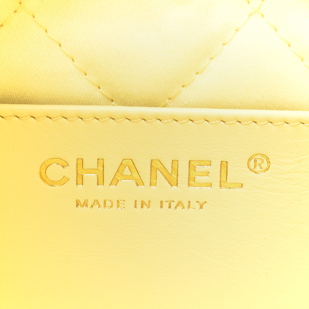 Shiny Calfskin Quilted Mini Chanel 22 Light Yellow