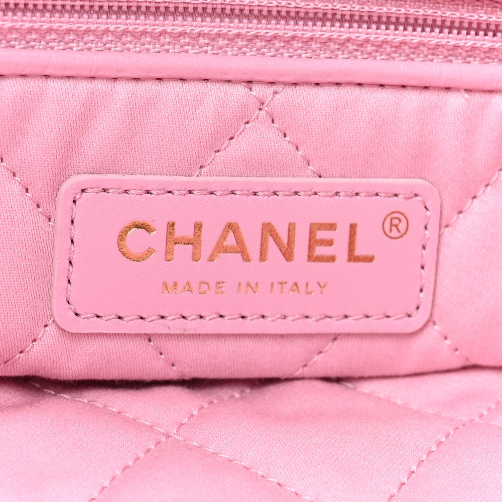 Shiny Calfskin Quilted Small Chanel 22 Pink