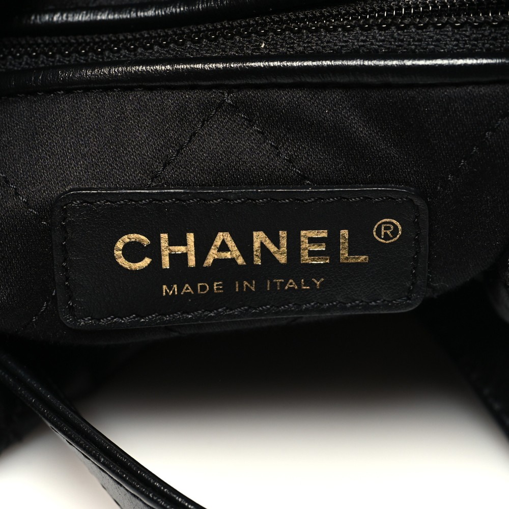 Shiny Calfskin Quilted Chanel 22 Backpack Black