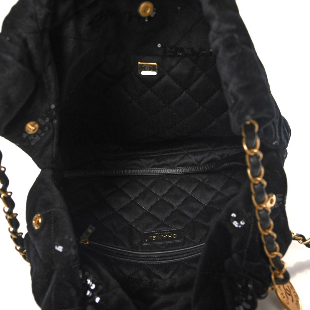 Velvet Sequin Quilted Small Chanel 22 Black