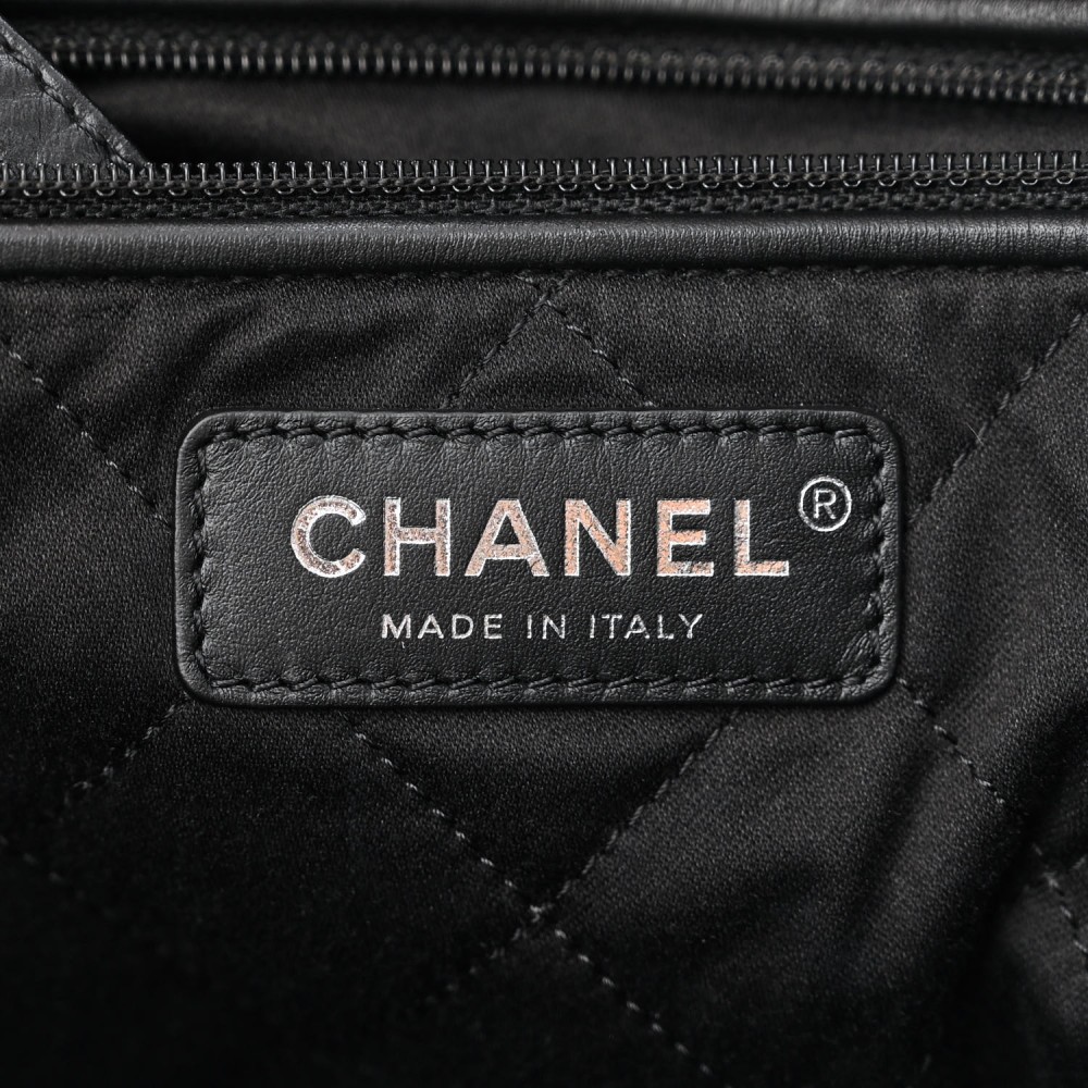 Shiny Calfskin Quilted Chanel 22 Backpack So Black