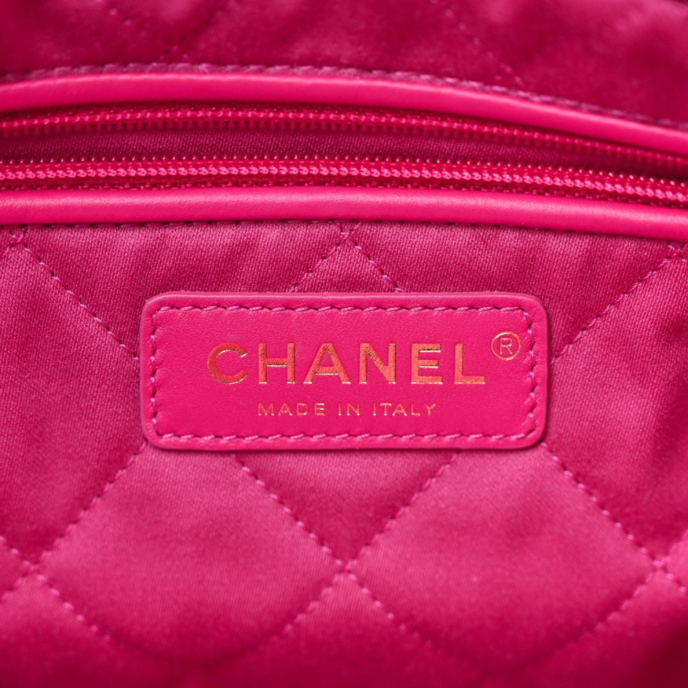 Shiny Calfskin Quilted Small Chanel 22 Fuchsia