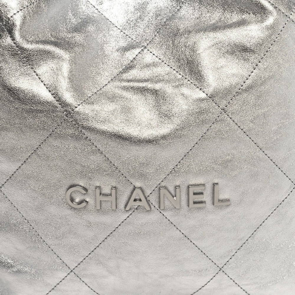 Metallic Calfskin Quilted Chanel 22 Silver