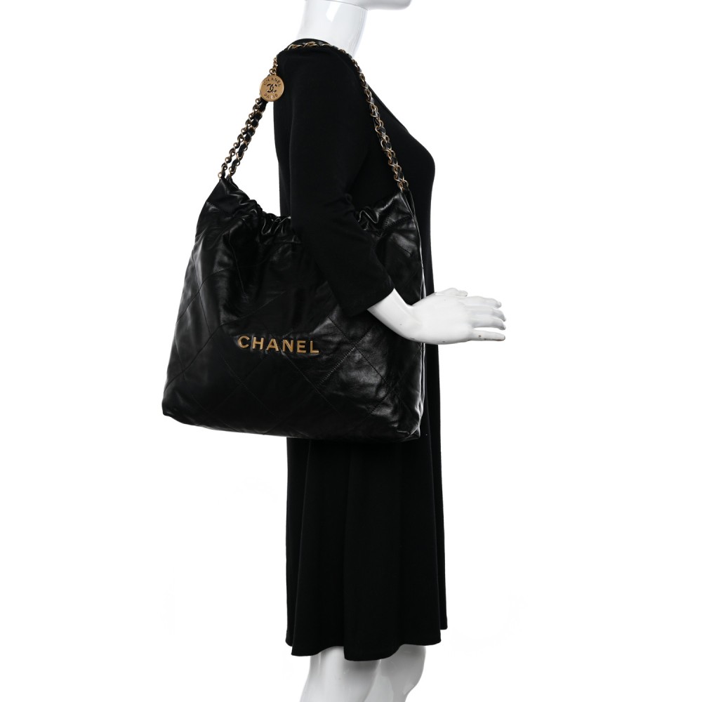 Shiny Calfskin Quilted Chanel 22 Black