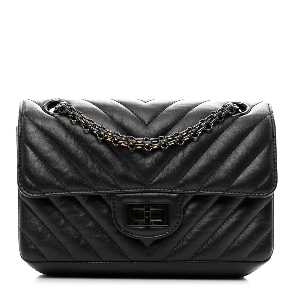 Aged Calfskin Chevron Quilted 2.55 Reissue Mini Flap So Black