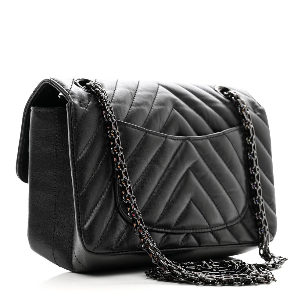 Aged Calfskin Chevron Quilted 2.55 Reissue Mini Flap So Black