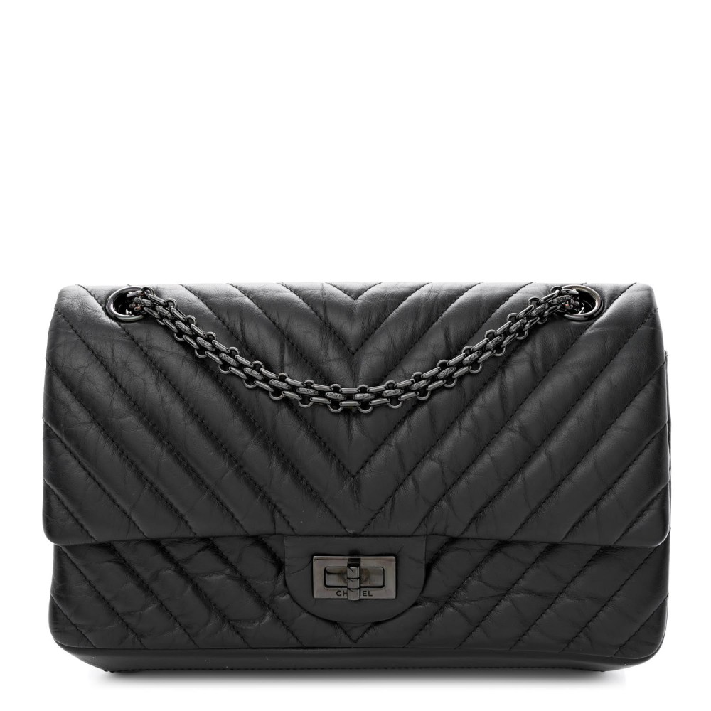 Aged Calfskin Chevron Quilted 2.55 Reissue 225 Flap So Black