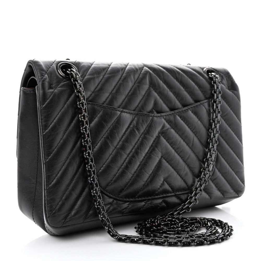 Aged Calfskin Chevron Quilted 2.55 Reissue 225 Flap So Black