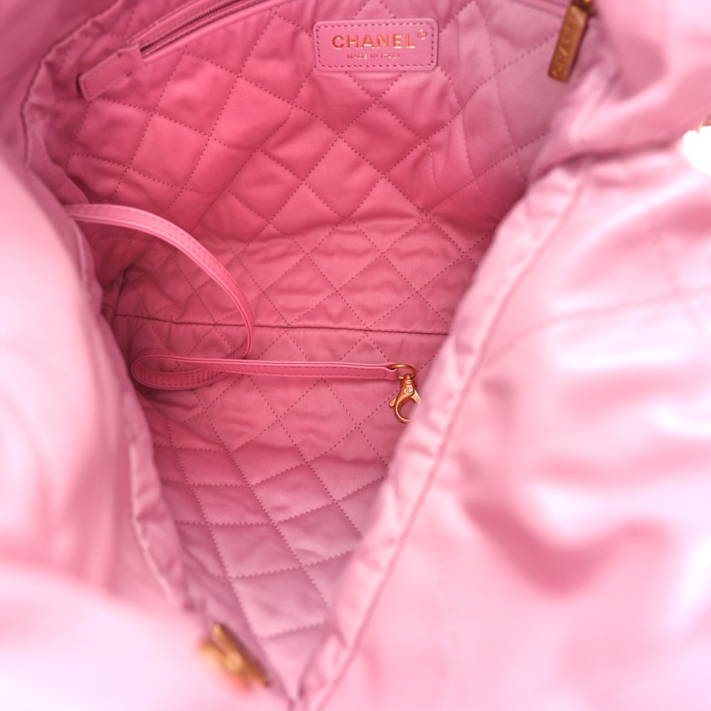 Shiny Calfskin Quilted Small Chanel 22 Pink