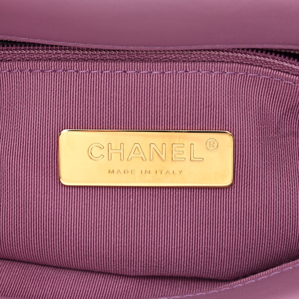 Lambskin Quilted Medium Chanel 19 Flap Light Purple