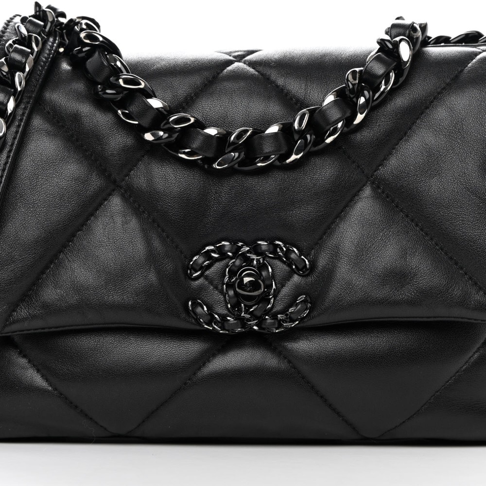 Lambskin Quilted Medium Chanel 19 Flap So Black