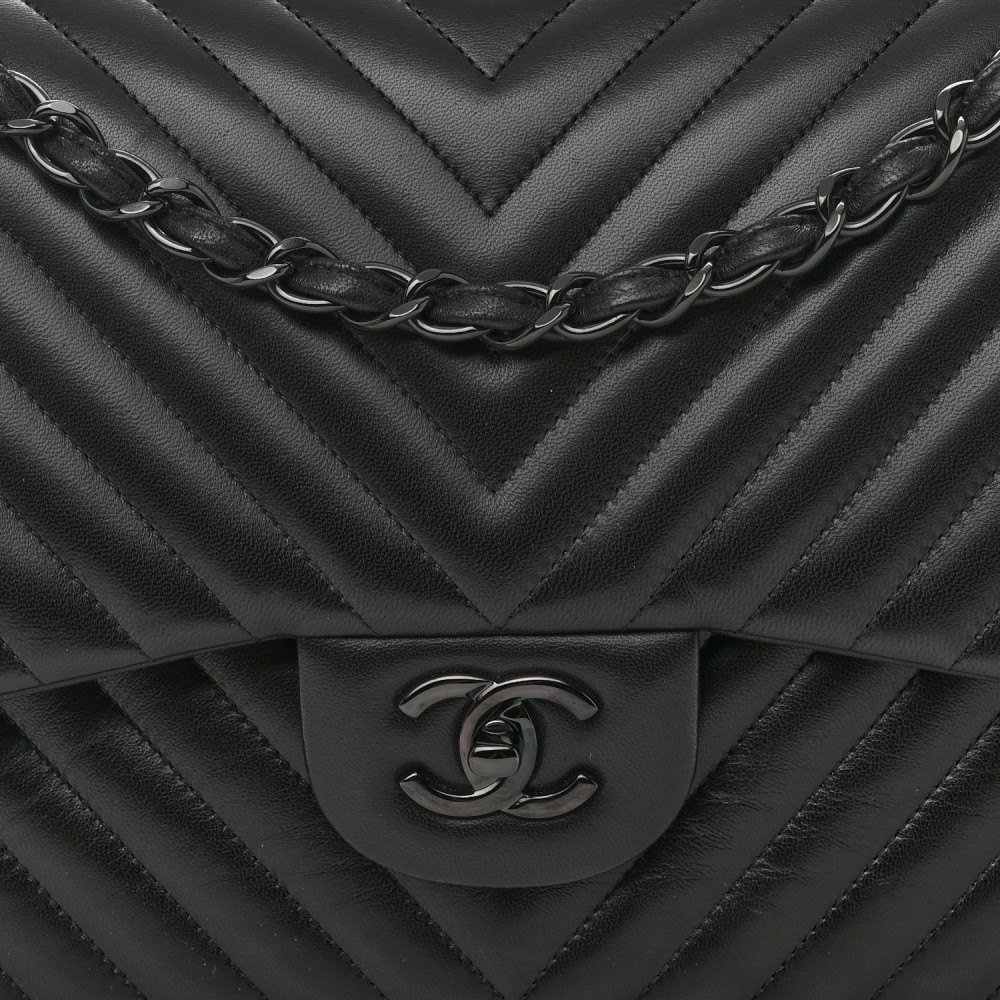 Lambskin Chevron Quilted Jumbo Double Flap So Black