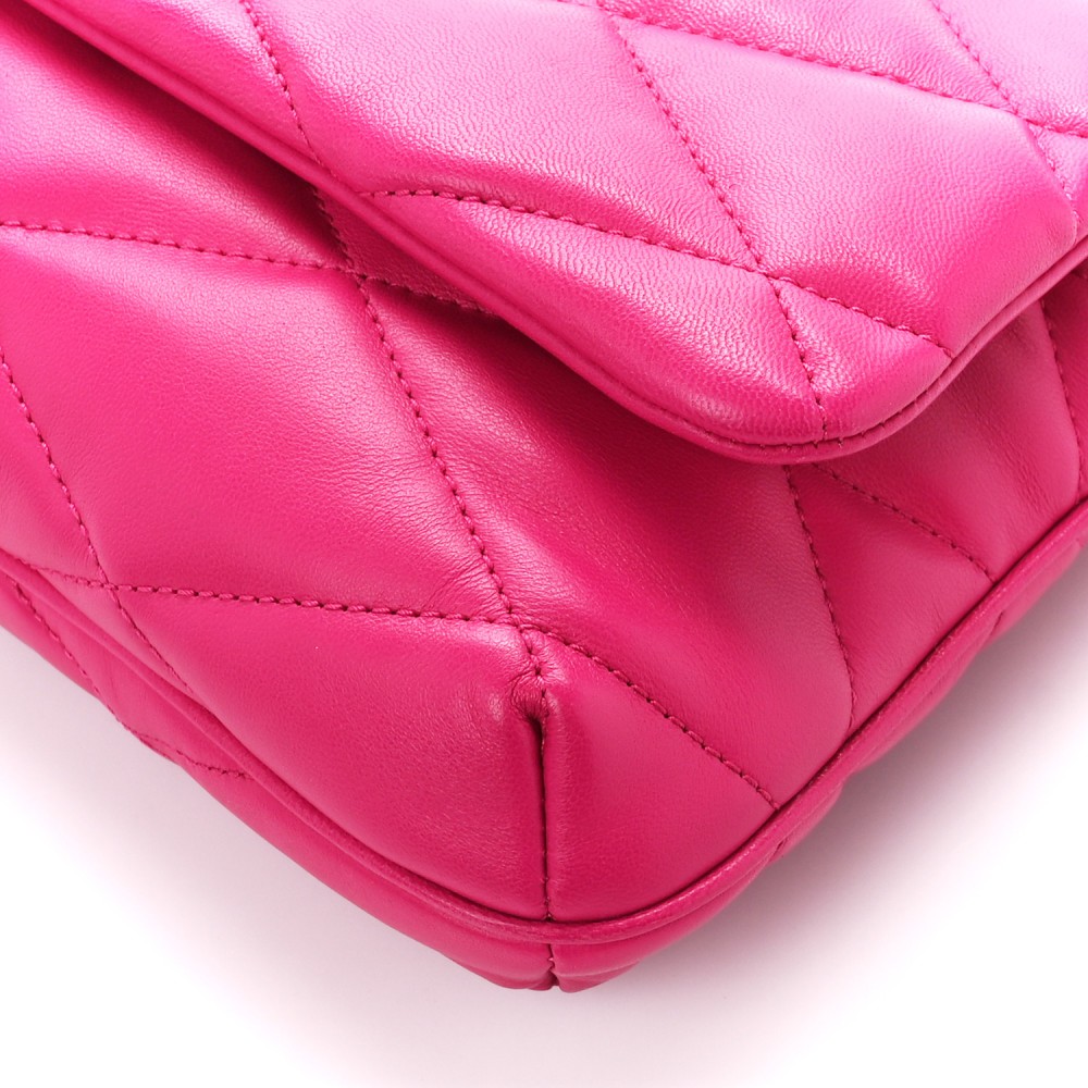 Lambskin Quilted Le 57 Diamond Shoulder Bag Pink