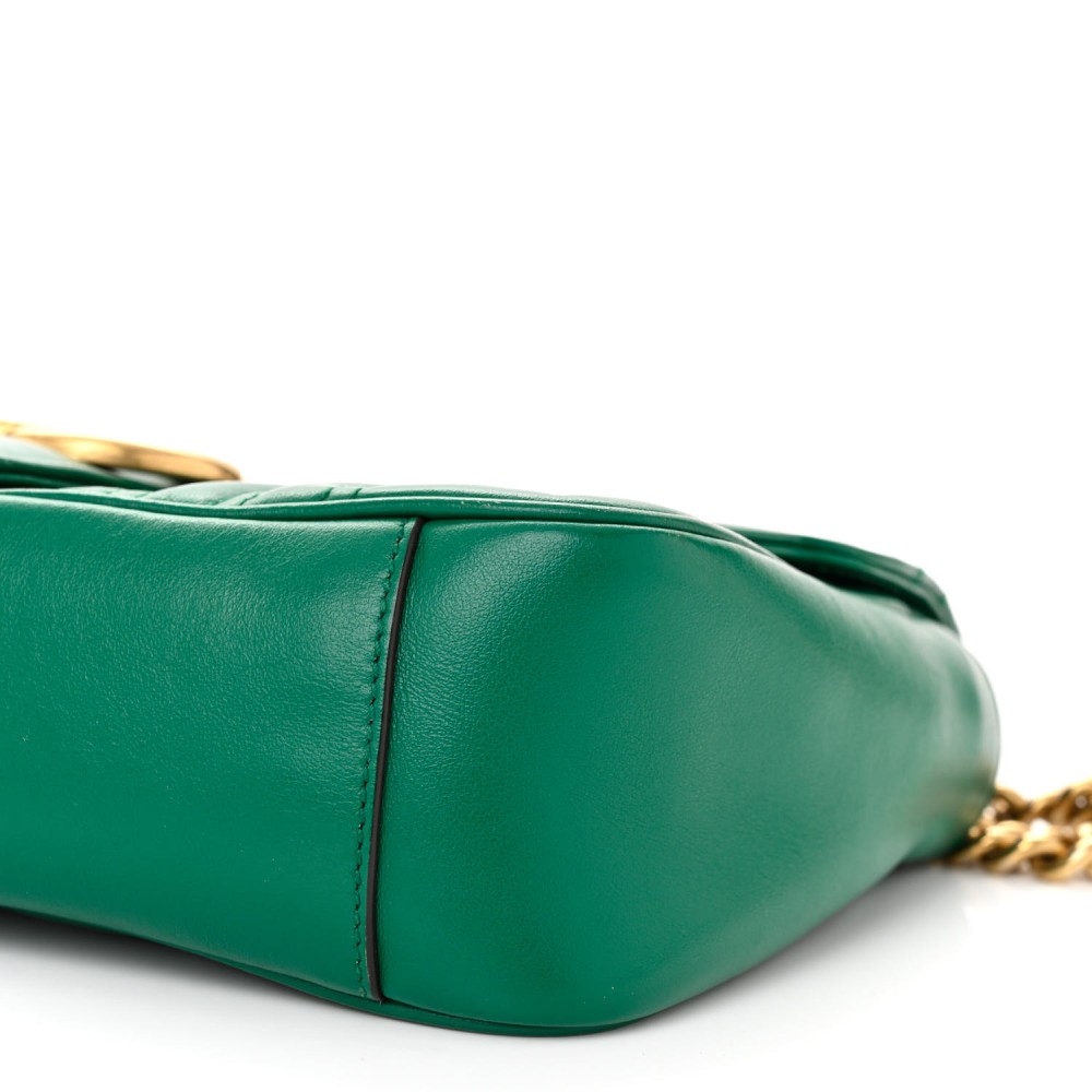 Calfskin Matelasse Small GG Marmont Shoulder Bag Emerald Green