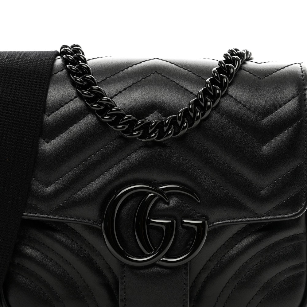 Calfskin Matelasse Monochrome Mini GG Marmont Crossbody Shoulder Bag Black