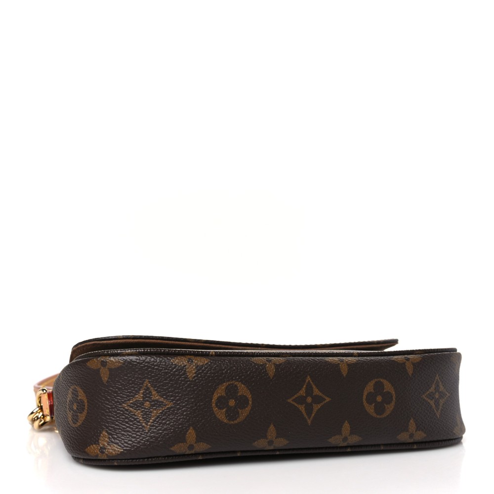 Monogram Ivy Wallet On Chain