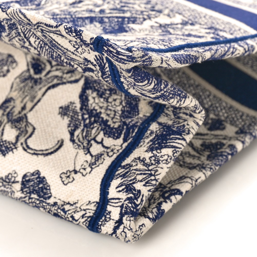 Canvas Embroidered Large Dioriviera Toile De Jouy Book Tote Blue