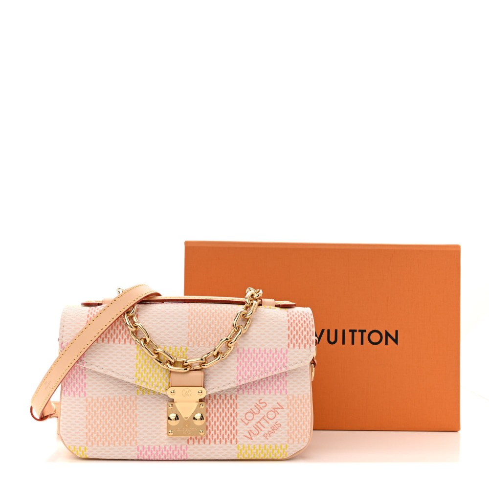 LOUIS VUITTON Damier Giant Pochette Metis East West Peach