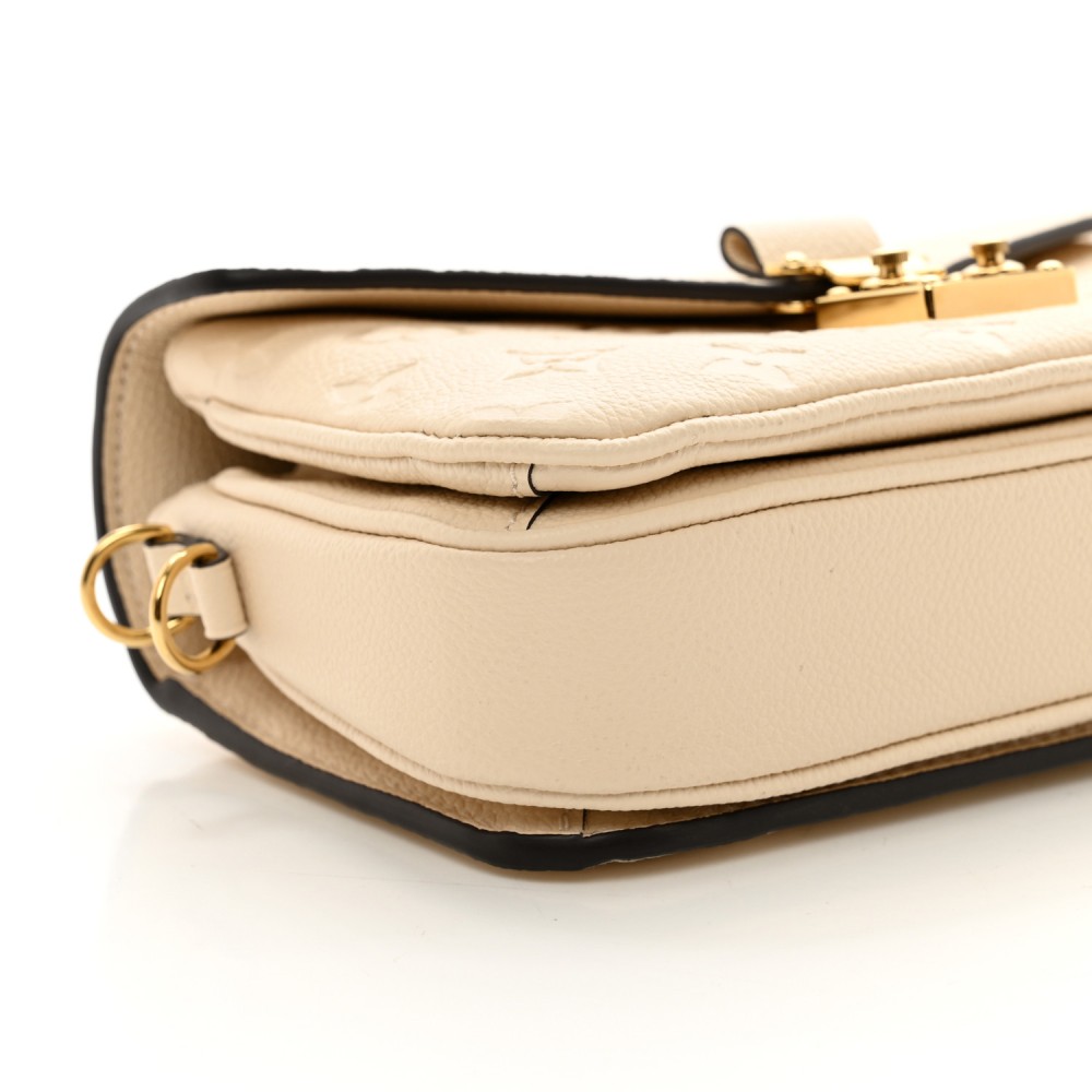 Empreinte Pochette Metis East West Cream