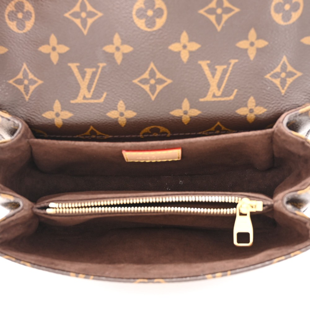 Monogram Pochette Metis East West