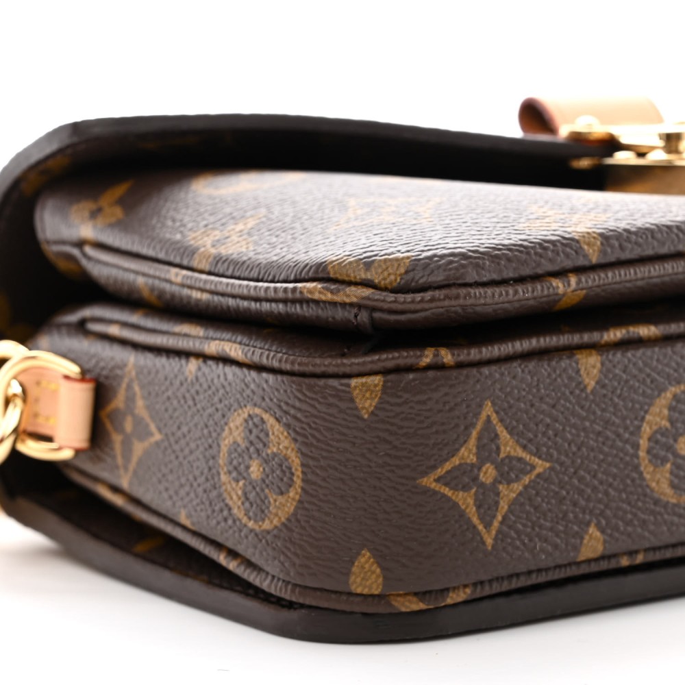 Monogram Pochette Metis East West