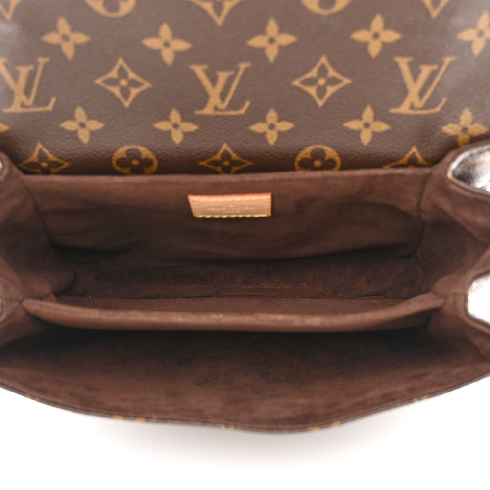 Monogram Pochette Metis