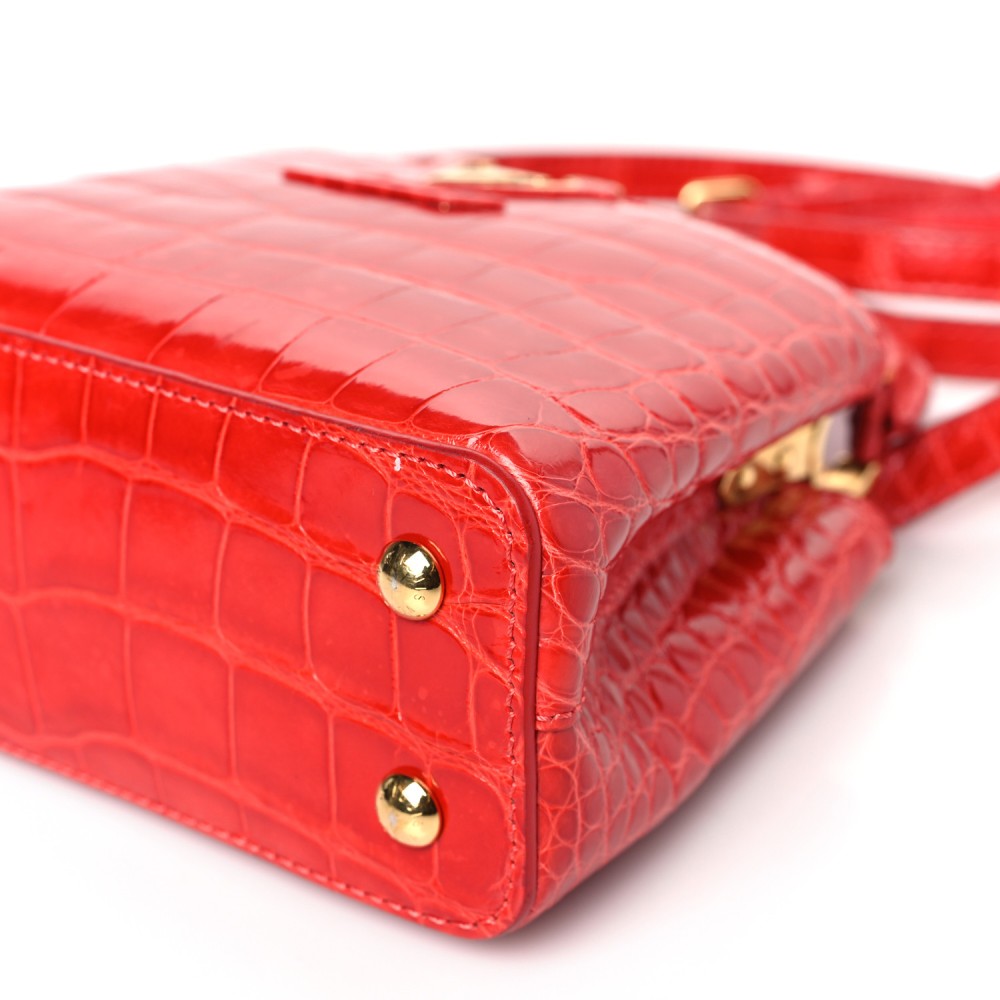 Crocodile Mini Capucines Rubis