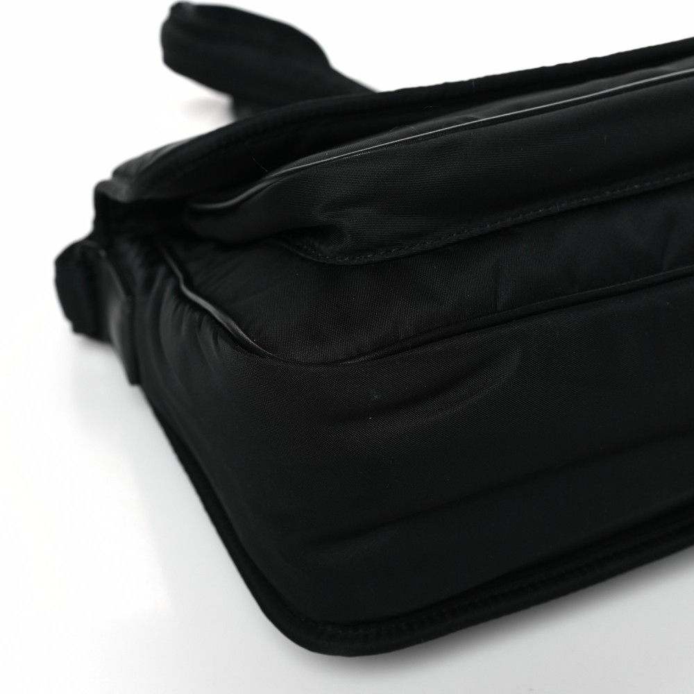 Nylon Niki Messenger Black